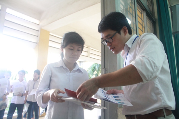 Bộ trưởng Phạm Vũ Luận Đổi mới tổ chức kỳ thi THPT quốc gia đem lại nhiều kết quả tích cực